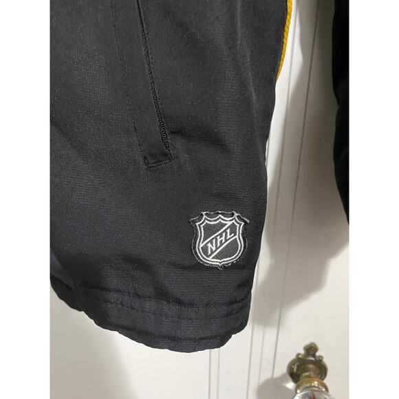Boston Bruins NHL Full-Zip Jacket Size Large - Picture 4 of 8